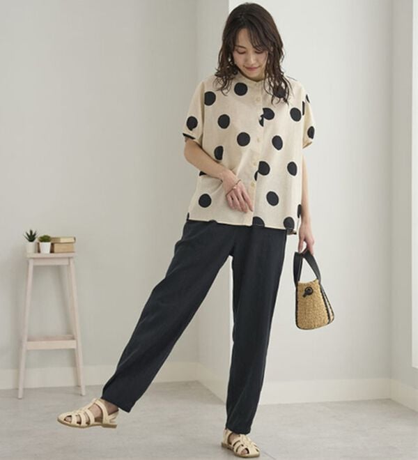 BELLUNA（ベルーナ）の「レーヨン麻入りゆったりワイドパンツ（フルレングスパンツ）」｜詳細画像