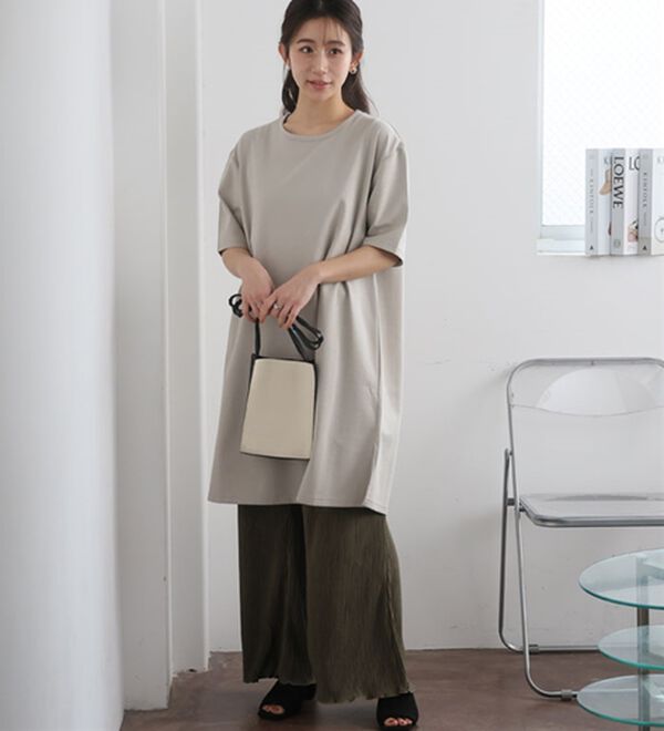 A HAPPY MARILYN（アハッピーマリリン）の「【Ｍ～８Ｌ】【接触冷感・吸水速乾】体型カバー五分袖チュニック（チュニック）」｜詳細画像