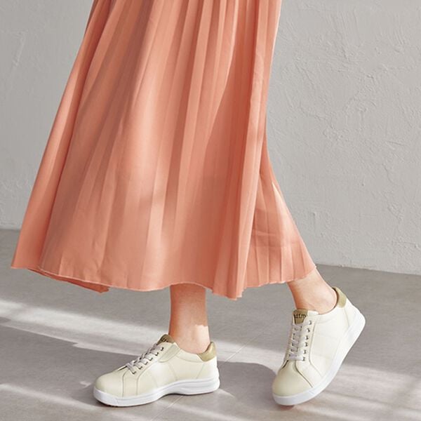 ルフラン（ルフラン）の「足がよろこぶもちかるサッとスニーカー（スニーカー）」｜詳細画像