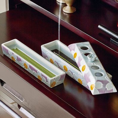 「有田焼　寝かせて使う２段式線香皿（仏壇・仏具）」