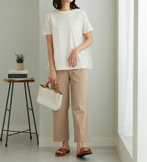 BELLUNA（ベルーナ）の「ジャカード素材チュール重ねプルオーバー（カットソー）」｜詳細画像