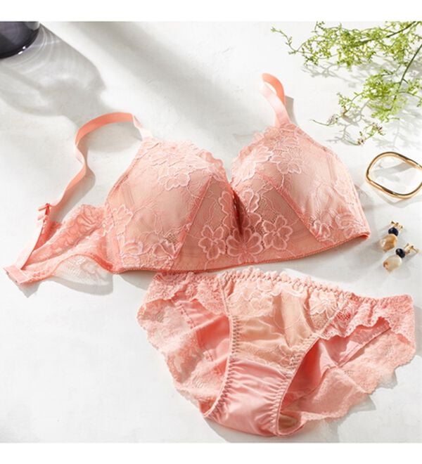 YU'NOW（ユナウ）の「スタイルアップレーシーブラ（ブラジャー）」｜詳細画像