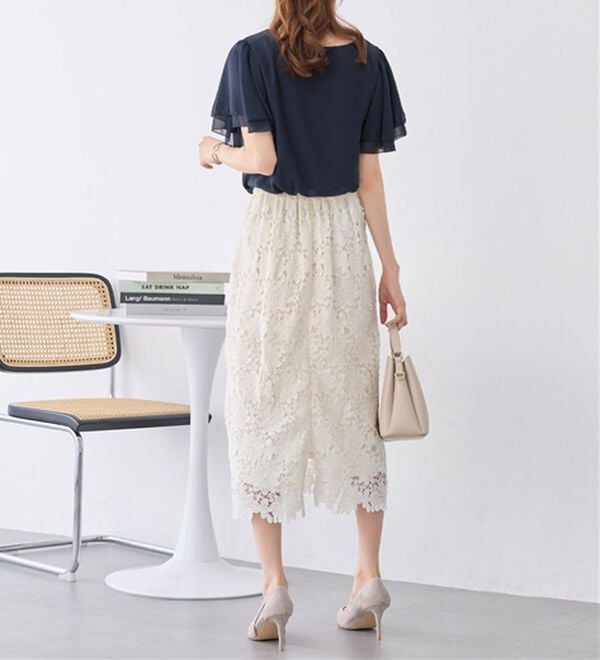 alotta（アロッタ）の「【５つの機能付】ひんやり！インナー付きフリル袖シフォンタックブラウス（ブラウス）」｜詳細画像