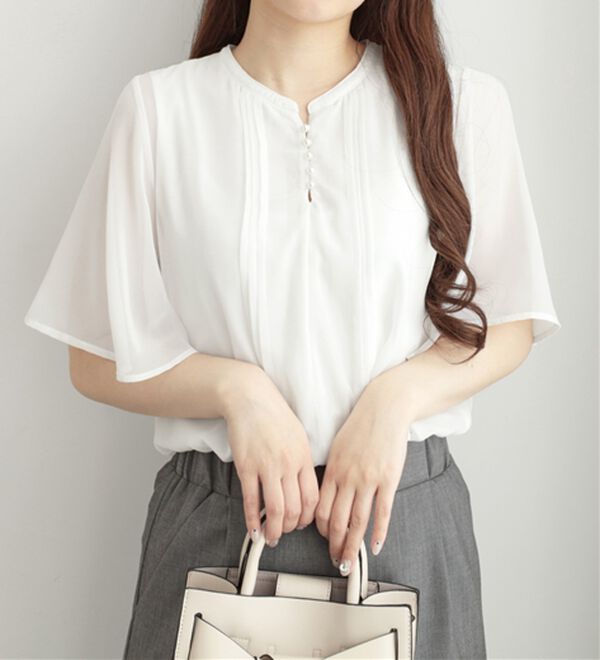 alotta（アロッタ）の「ピンタックパールボタンデザインブラウス（ブラウス）」｜詳細画像