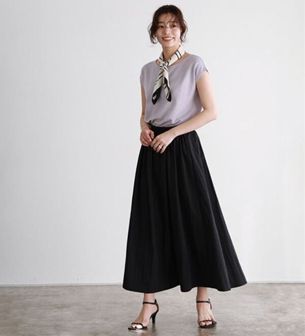 Pierrot（ピエロ）の「【選べる２ネック】シルクタッチフレンチスリーブニット（ニット・セーター）」｜詳細画像