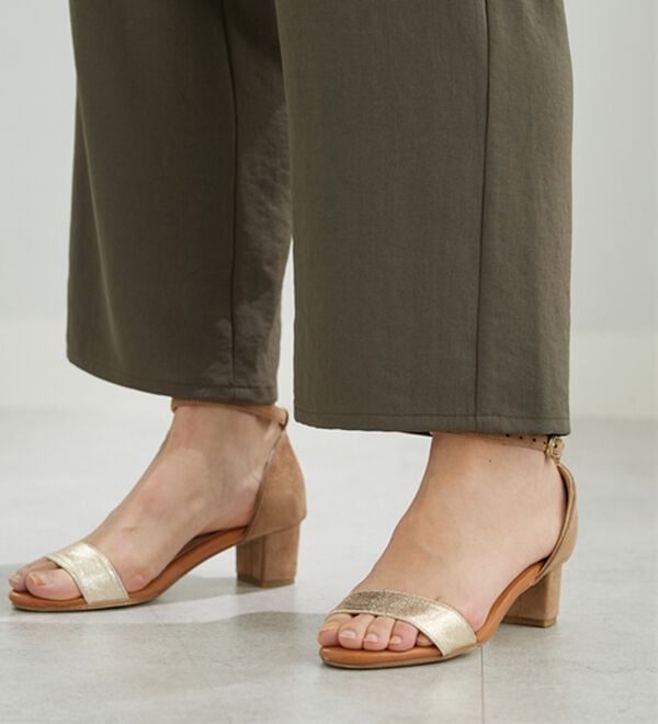 BELLUNA（ベルーナ）の「【快適Ｌａｂ．】お手入れ楽々ビンテージ調素材ワイドパンツ（ワイドパンツ・ガウチョ）」｜詳細画像