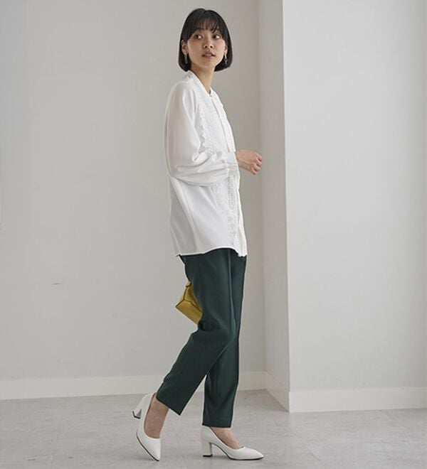 BELLUNA（ベルーナ）の「すっきり見えタックテーパードパンツ（フルレングスパンツ）」｜詳細画像