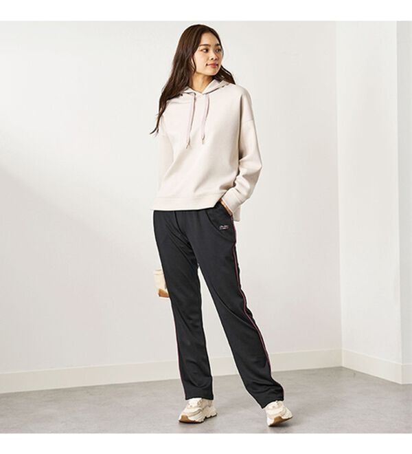 BELLUNA（ベルーナ）の「＜ＥＬＬＥ　Ａｃｔｉｖｅ＞多機能！配色ジャージパンツ（その他パンツ）」｜詳細画像