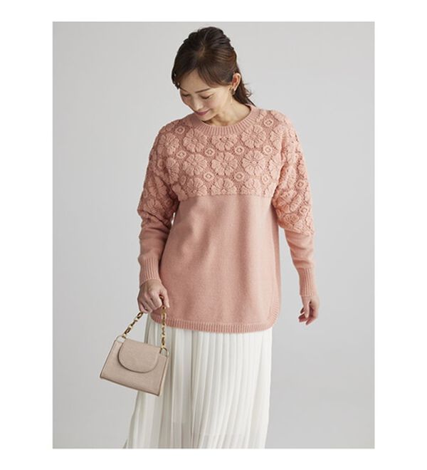 BELLUNA（ベルーナ）の「ふんわりフラワーレースニット（ニット・セーター）」｜詳細画像