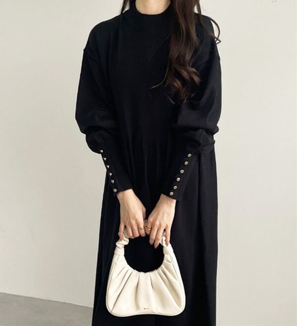 GeeRA（ジーラ）の「フィット＆フレアーニットワンピース（ニットワンピース）」｜詳細画像