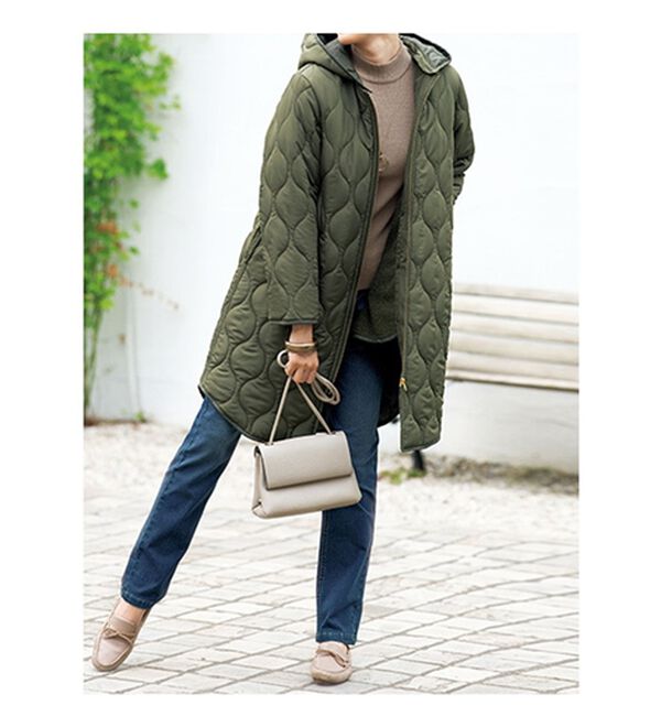 BELLUNA（ベルーナ）の「ゆったりが可愛い！ライナー付キルトコート（ロングコート）」｜詳細画像