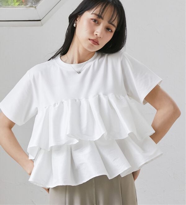 RANAN（ラナン）の「シャイニーフリルTシャツ（Tシャツ）」｜ホワイト