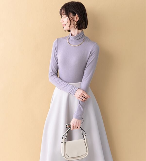 LAVIENNE（ラヴィエンヌ）の「カシミヤ入りハイネックプルオーバー（肌着・インナーウェア）」｜詳細画像