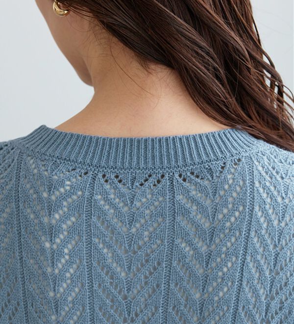 BELLUNA（ベルーナ）の「幾何柄透かし編ニットチュニック（チュニック）」｜詳細画像