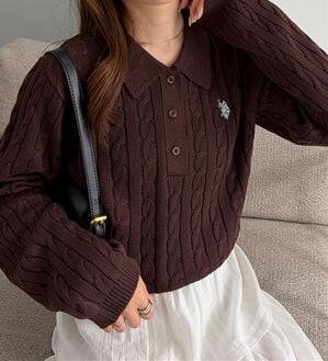 RANAN（ラナン）の「＜U.S.POLO ASSN.＞刺繍長袖ケーブルポロニット（ニット・セーター）」｜ブラウン
