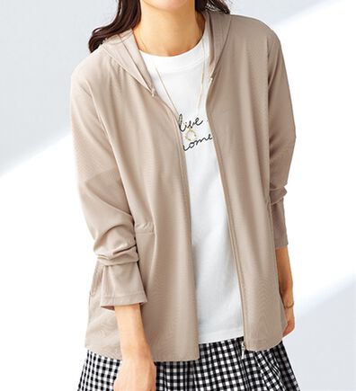 BELLUNA（ベルーナ）の「【接触冷感】ヒンヤリ＆UV対策！軽量パーカー（パーカー）」