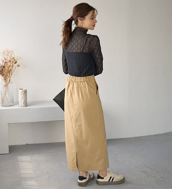 BELLUNA（ベルーナ）の「波柄立体ジャカードシアーインナー（カットソー）」｜詳細画像