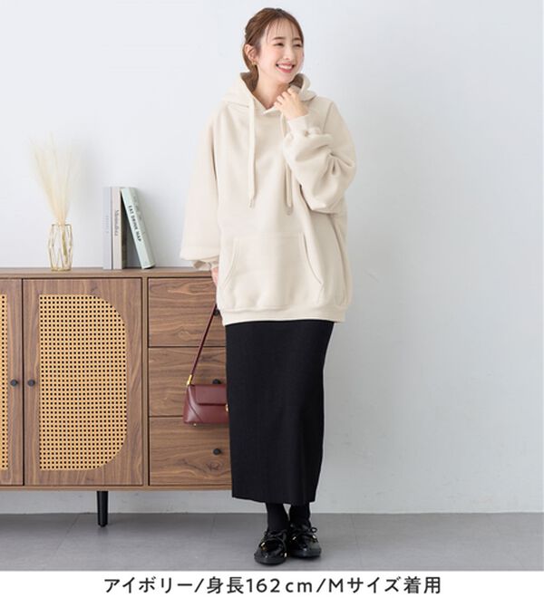 alotta（アロッタ）の「あったか裏起毛パフ袖ゆったりパーカー（パーカー）」｜詳細画像