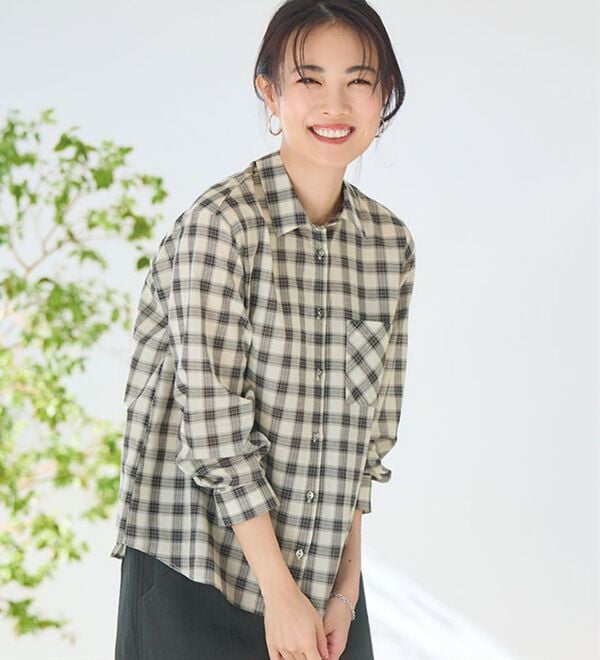 BELLUNA（ベルーナ）の「《ＨｕｇＲｅａｍコットン》チェック柄サマーシャツ（シャツ）」｜詳細画像