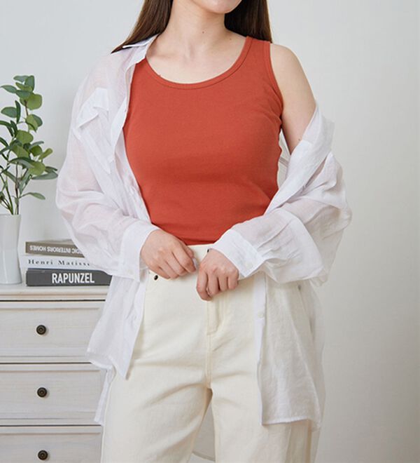 LAVIENNE（ラヴィエンヌ）の「下着に見えない！綿１００％アースカラータンク（肌着・インナーウェア）」｜詳細画像