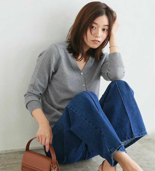 Pierrot（ピエロ）の「【Ｍ～３Ｌ】ふんわり質感プレミアムカシミヤタッチカーディガン（ニットカーディガン）」｜詳細画像