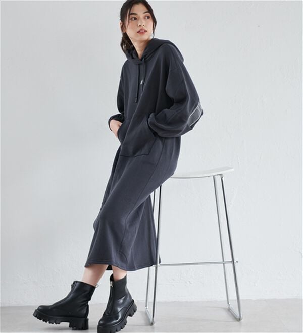 RANAN（ラナン）の「＜ａｄｉｄａｓ＞スウェットワンピース（その他ワンピース）」｜詳細画像