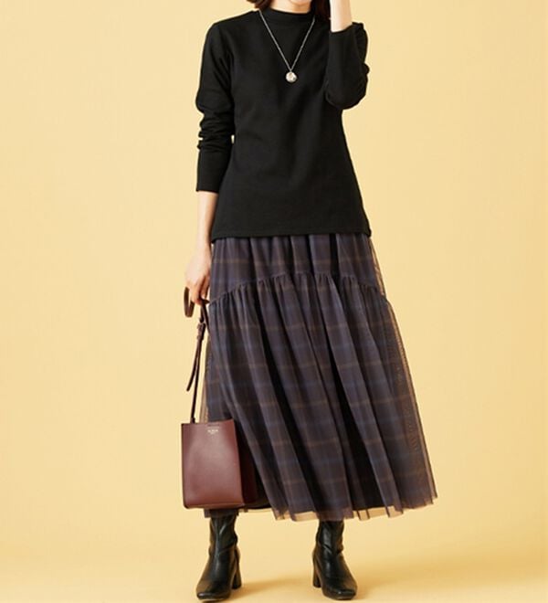 BELLUNA（ベルーナ）の「肌に優しい吸湿発熱ふんわりプルオーバー（カットソー）」｜詳細画像