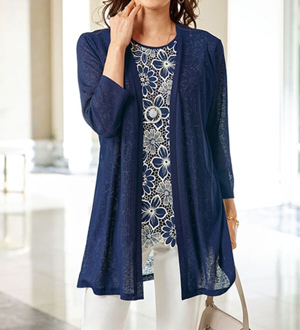 BELLUNA（ベルーナ）の「配色カットワークレース使いカーディガンアンサンブル（アンサンブル）」｜ネイビー系