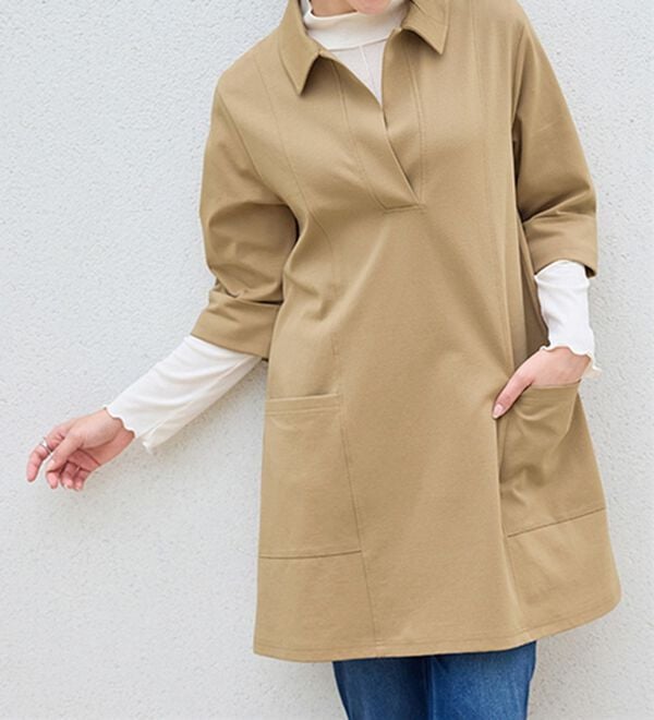 BELLUNA（ベルーナ）の「なめらかポンチ素材衿付きチュニック（チュニック）」｜詳細画像