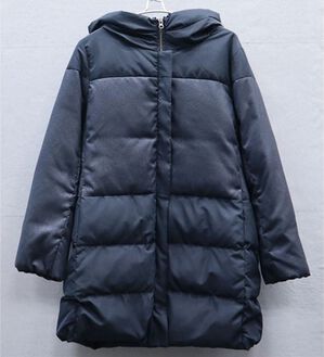 BELLUNA（ベルーナ）の「切替デザインロング丈ダウンコート（ダウンコート・ジャケット・ベスト）」｜ネイビー系