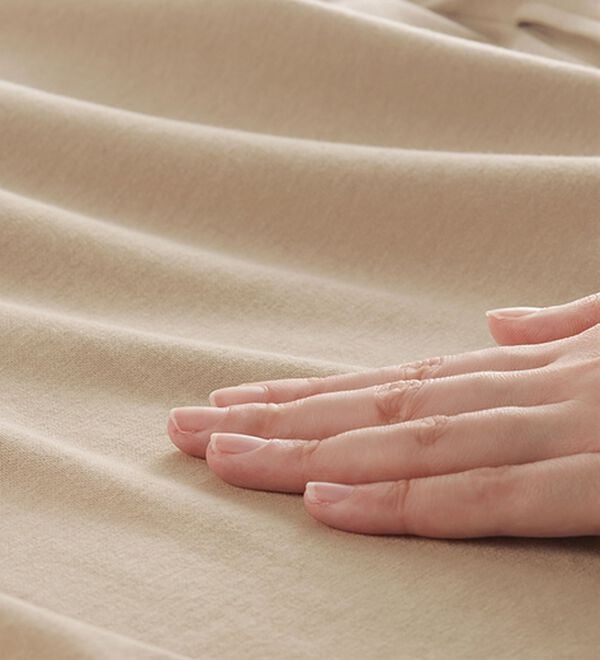 BELLUNA（ベルーナ）の「【メルティポンチ】フード付ブルゾン（ブルゾン）」｜詳細画像