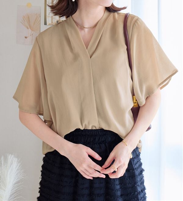 alotta（アロッタ）の「【接触冷感】インナー付スキッパーブラウス（ブラウス）」｜詳細画像
