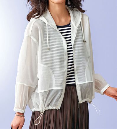 BELLUNA（ベルーナ）の「コロンと可愛いメッシュ素材パーカー（その他ジャケット）」