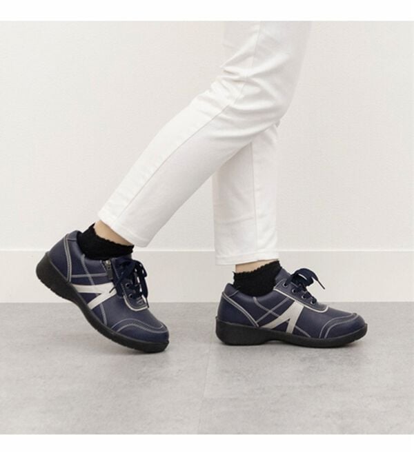 BELLUNA（ベルーナ）の「ゆったり５Ｅ防水スニーカー（レインシューズ）」｜詳細画像