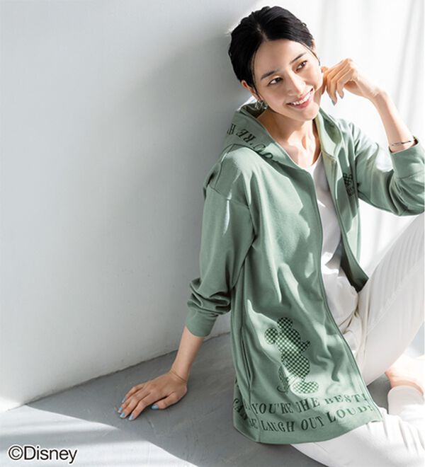 BELLUNA（ベルーナ）の「＜Ｄｉｓｎｅｙ＞【ミッキー】ロゴプリント裏メッシュパーカー（パーカー）」｜セージ