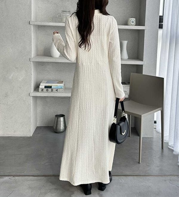 GeeRA（ジーラ）の「ポロ衿表面感素材マーメイドワンピース（カットソーワンピース）」｜詳細画像