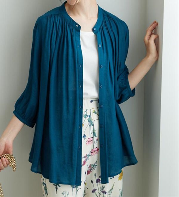 BELLUNA（ベルーナ）の「スラブ素材ギャザーデザインブラウス（ブラウス）」｜詳細画像