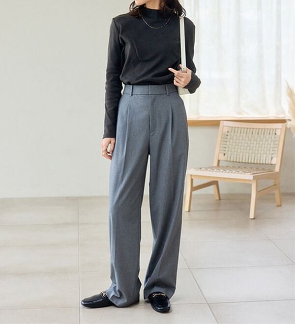 BELLUNA（ベルーナ）の「【選べる衿】肌に優しい綿１００％暖か発熱素材プルオーバー＜ベルホット　コットン＞（カットソー）」｜詳細画像