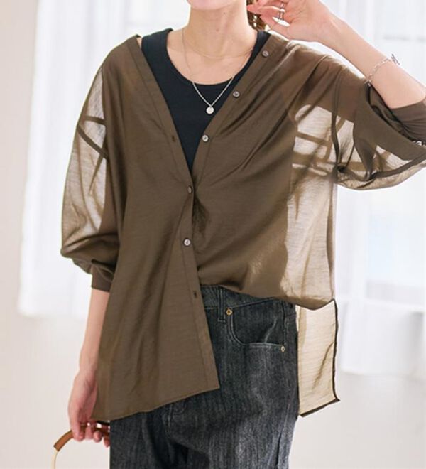 ディープVネックシアーシャツ - ベルーナ【公式】