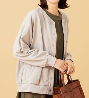 BELLUNA（ベルーナ）の「ストレッチジョーゼット素材カーディガン（その他カーディガン）」｜トープ