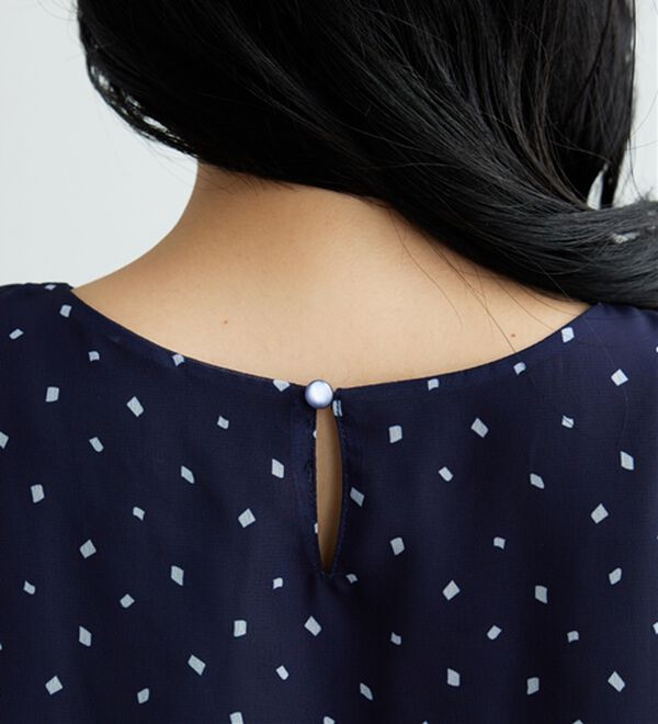 BELLUNA（ベルーナ）の「シフォン素材ドルマンデザインブラウス（ブラウス）」｜詳細画像