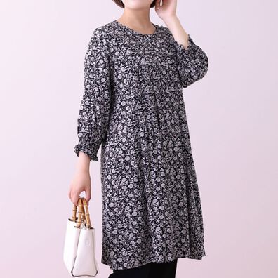 BELLUNA（ベルーナ）の「レーヨンツイル素材タック使いワンピース（その他ワンピース）」