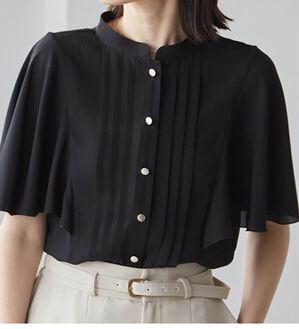 RANAN（ラナン）の「【新色追加】ひんやり！ピンタックフレアー袖ブラウス（ブラウス）」｜ブラック