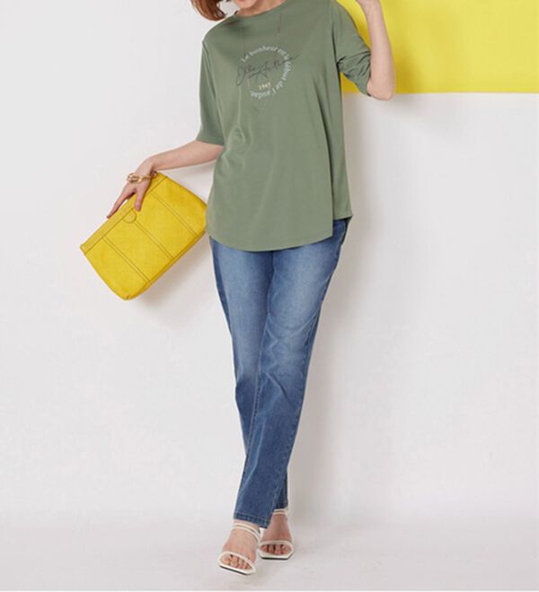 BELLUNA（ベルーナ）の「＜ＥＬＬＥ　Ａｃｔｉｖｅ＞裏メッシュ裾ラウンドチュニック（チュニック）」｜詳細画像