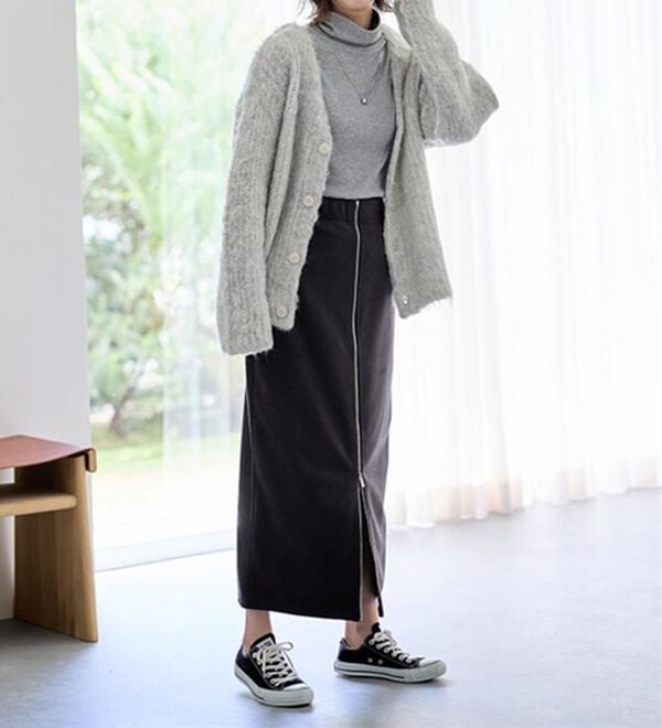 LAVIENNE（ラヴィエンヌ）の「【医師オススメ】綿１００％吸湿発熱あったかインナー　タートルネックインナー長袖（肌着・インナーウェア）」｜詳細画像