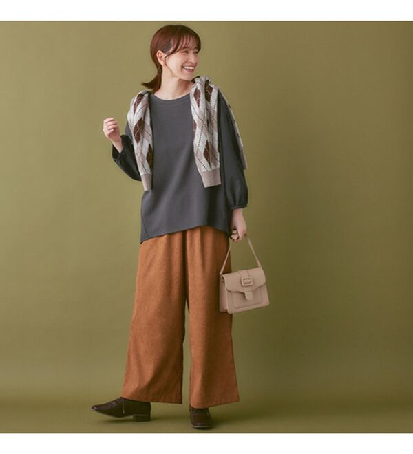 Viola e Viola（ヴィオラ エ ヴィオラ）の「綿混ミニ裏毛異素材切替フレアートップス（カットソー）」｜詳細画像