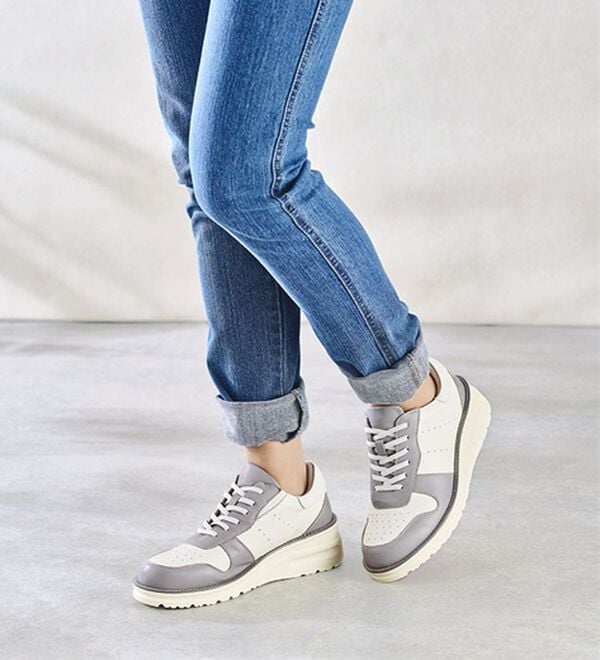 ルフラン（ルフラン）の「＜ラシーナリュクス＞サッと履ける４Ｅレザースニーカー（スニーカー）」｜詳細画像