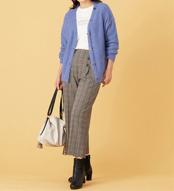 BELLUNA（ベルーナ）の「上品見え！ふんわりシャギーカーディガン（ニットカーディガン）」｜詳細画像