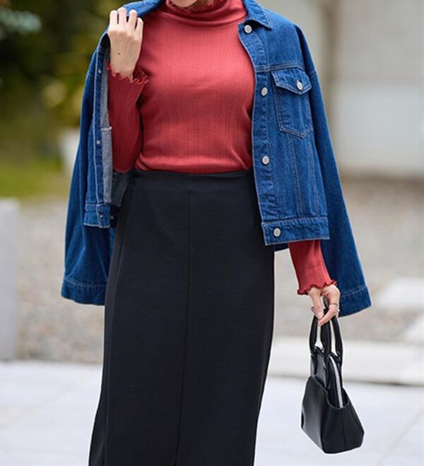 LAVIENNE（ラヴィエンヌ）の「着回し力抜群！綿１００％着映えリブインナー（肌着・インナーウェア）」｜詳細画像