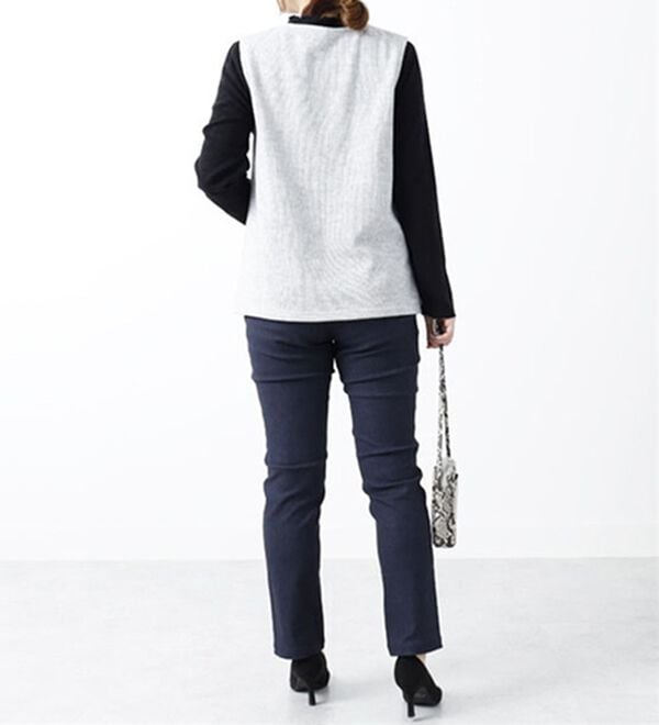 BELLUNA（ベルーナ）の「裏起毛素材タックデザインアンサンブル（アンサンブル）」｜詳細画像